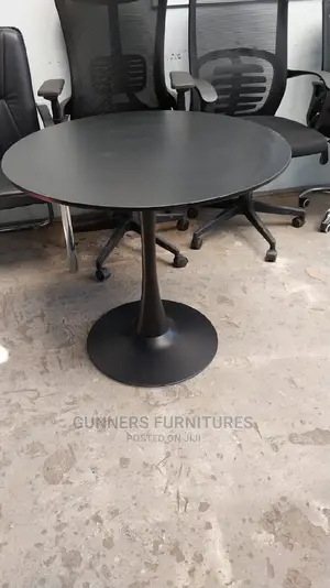 Eames Round Table.