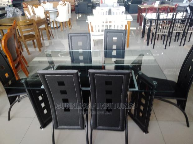 Dining Table Dining Table. - thumbnail 2