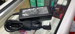 Original Asus Adapters 19v 1.7