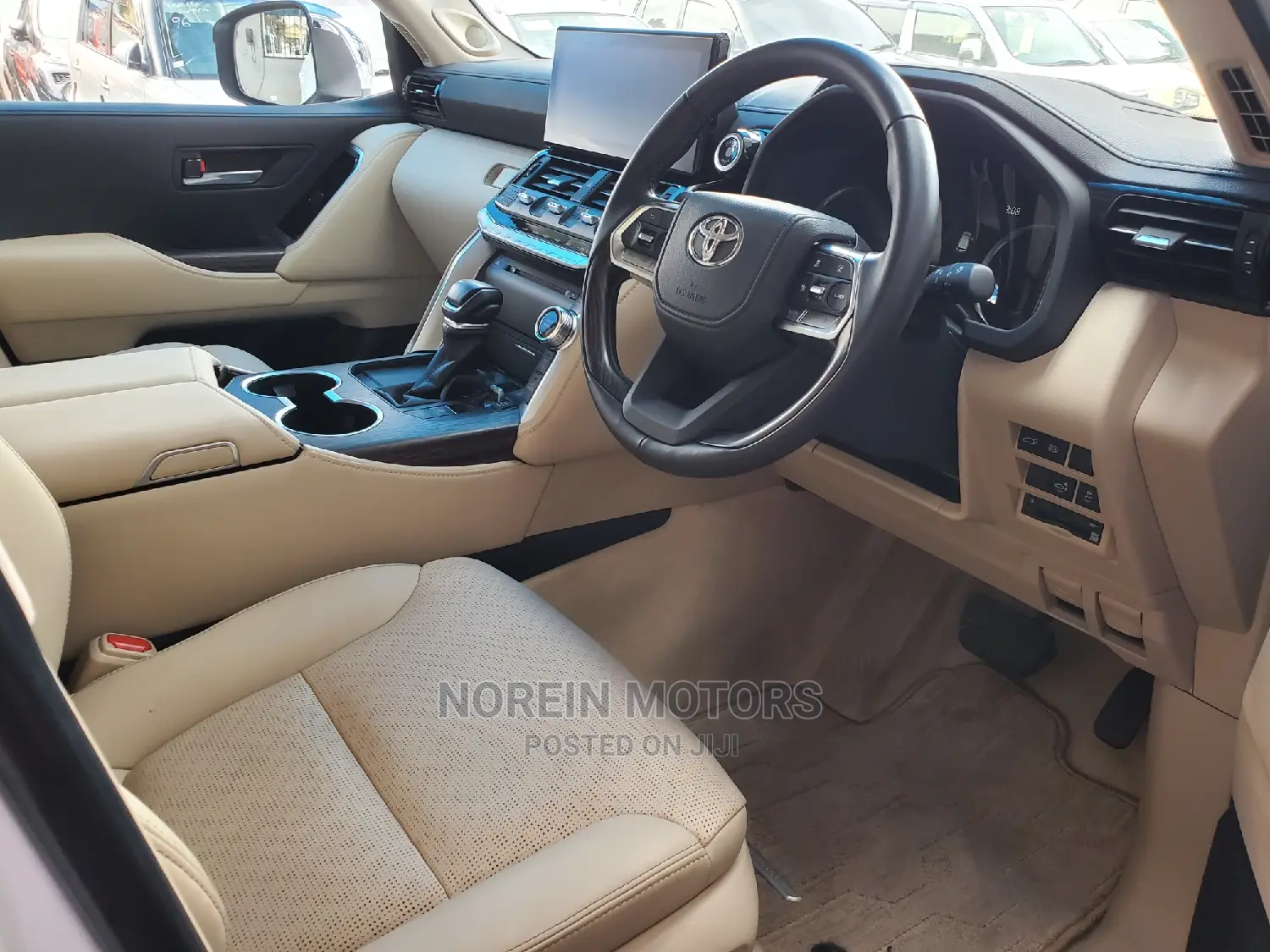 Toyota Land Cruiser 2023 Pearl
