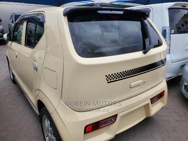 Suzuki Alto 2016 Yellow - thumbnail 3