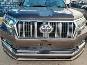 Toyota Land Cruiser Prado 2018 Brown