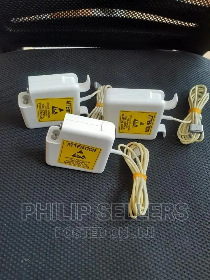 85W Magsafe 2 Power Adapter Features a Magnetic