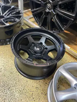 Toyota Hilux,7l And Isuzu D Max 15 Inch Rims Set