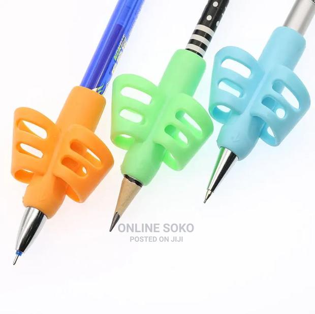 Kids Handwriting Tool Assistant Pencil Grip Set - 3 PCS - thumbnail 3
