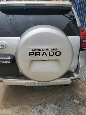 Toyota Land Cruiser Prado 2014 Silver