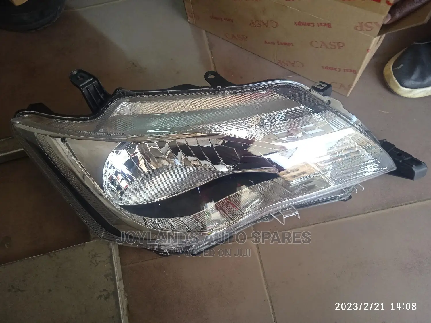 Axio/Fielder 161/2012/2014headlamp Non Xenon Clear