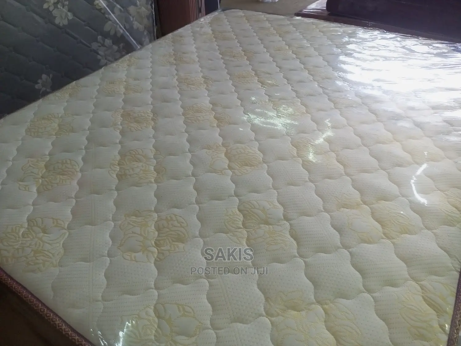 6 X 6 Pillow Top Spring Mattresses 10inch! 10yrs Warranty!