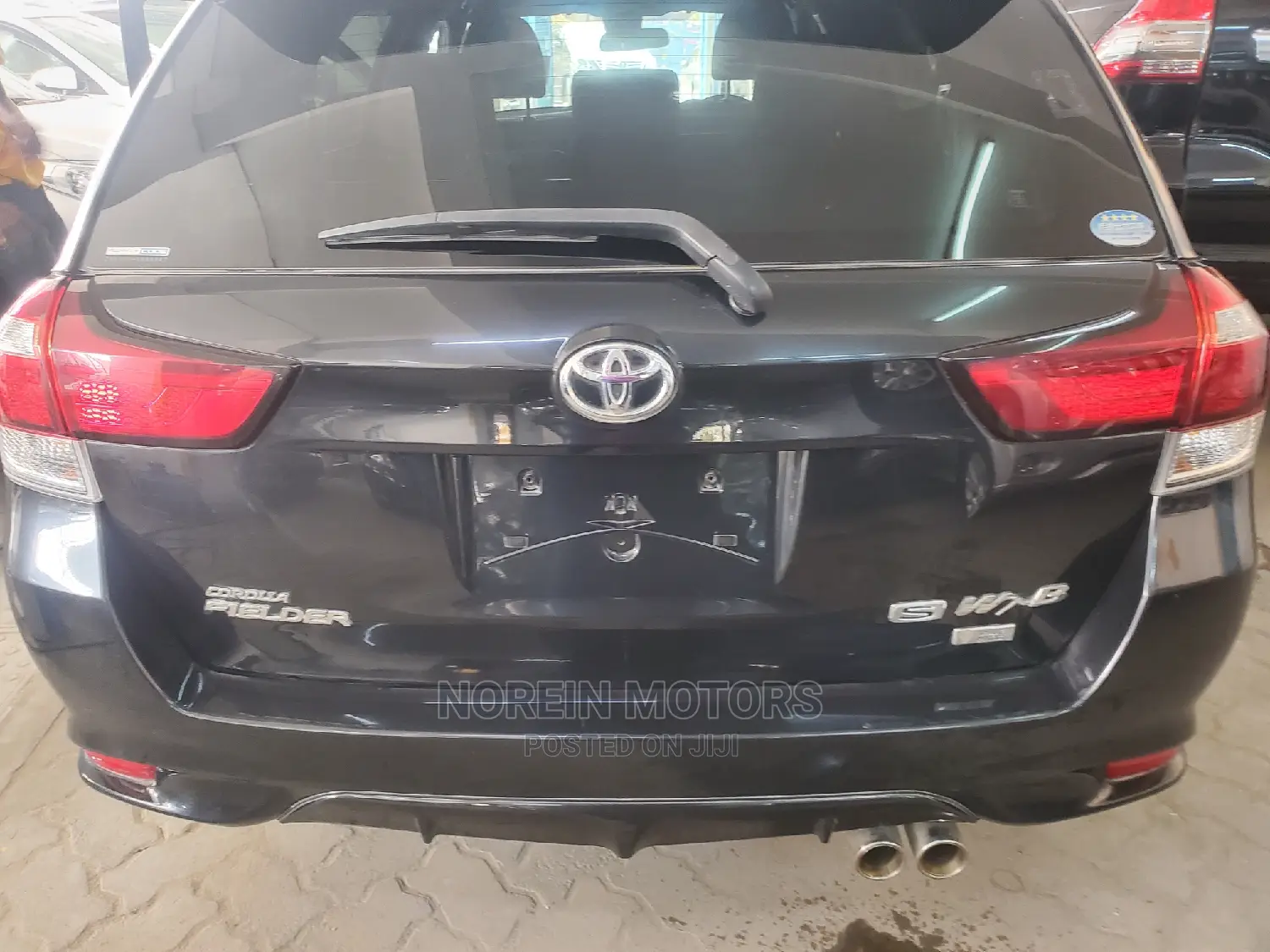 Toyota Corolla Fielder 2018 Black