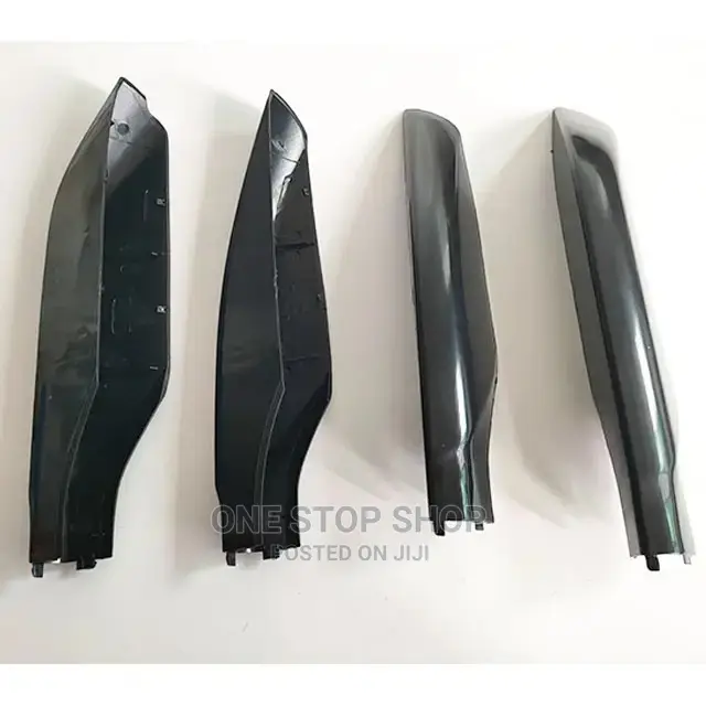 FJ 200 Black Replacement Roof Rail End Cover
