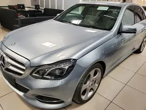 Mercedes-Benz E250 SV Premium 2014 Blue