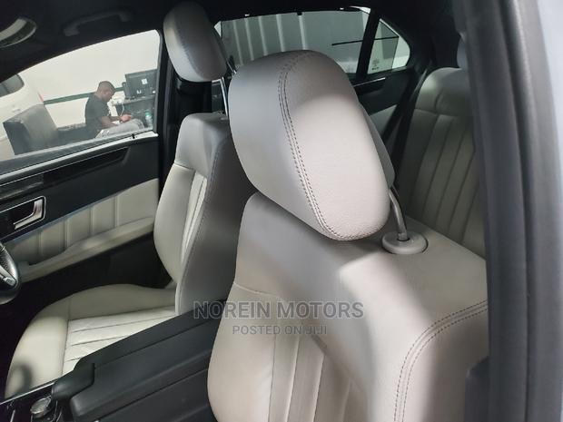 Mercedes-Benz E250 SV Premium 2014 Blue - thumbnail 4