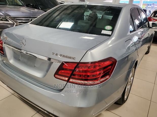 Mercedes-Benz E250 SV Premium 2014 Blue - thumbnail 11