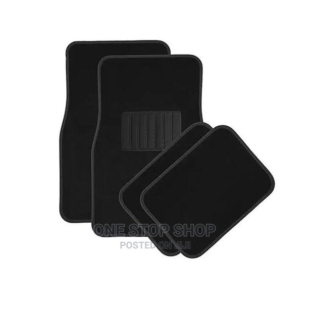 Black Nonslip Woolen 5 Seater Car Mats