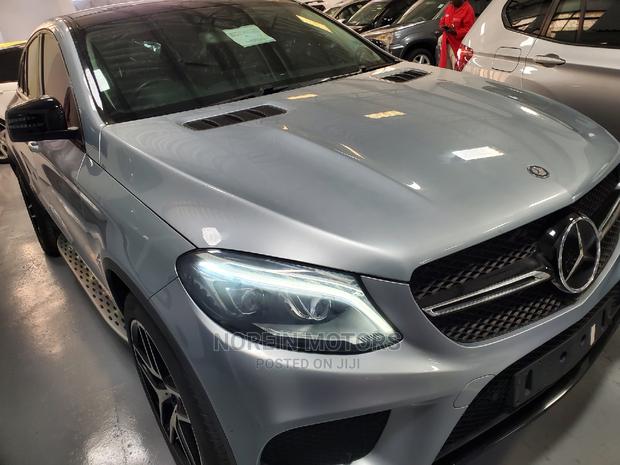 Mercedes-Benz GLE-Class 2016 Silver - thumbnail 2
