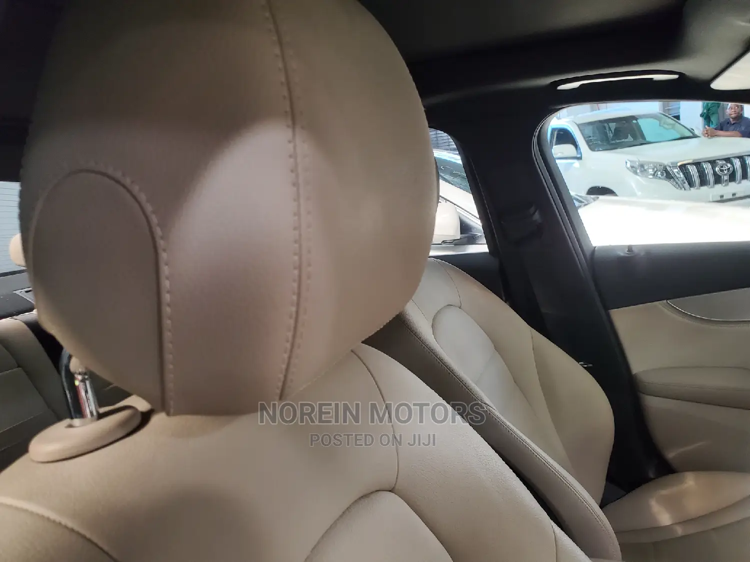 Mercedes-Benz C250 2015 Silver