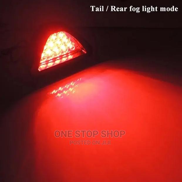 Tail/Rear Fog Light 3rd Brake Light - thumbnail 2