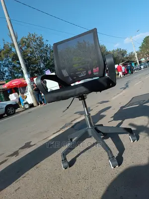 Office Desk/ Office Chair