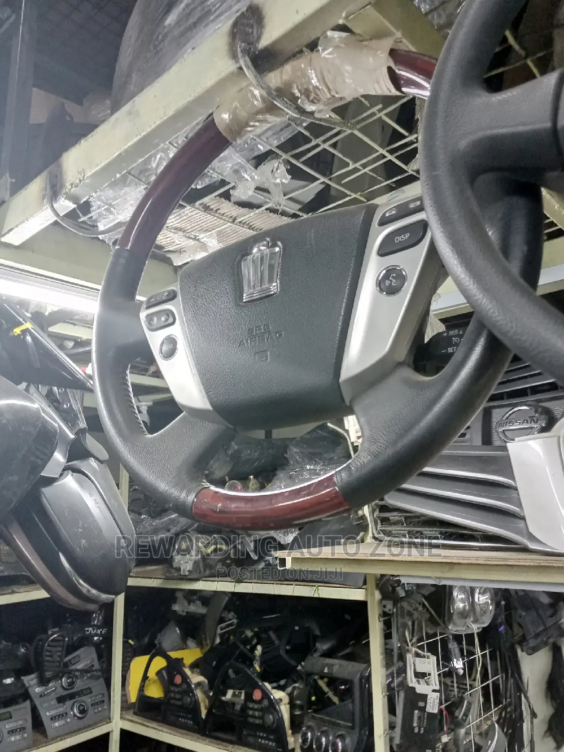 Crown New Model Steering Airbag.