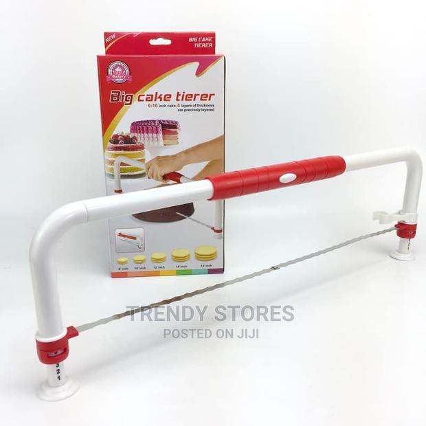 Adjustable Cake Layer Cutter Leveler Slicer