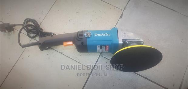 Makita Buffing Machine