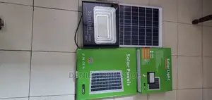 200 Watts Solar Flood Light