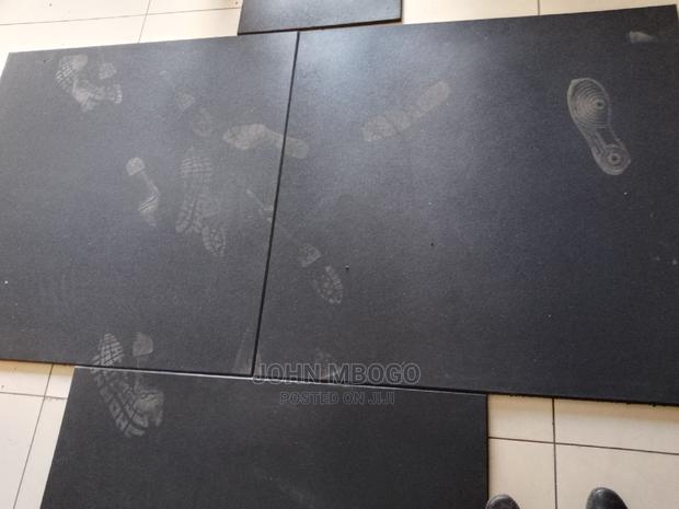 Interlocking Gym Rubber Mat. - thumbnail 2