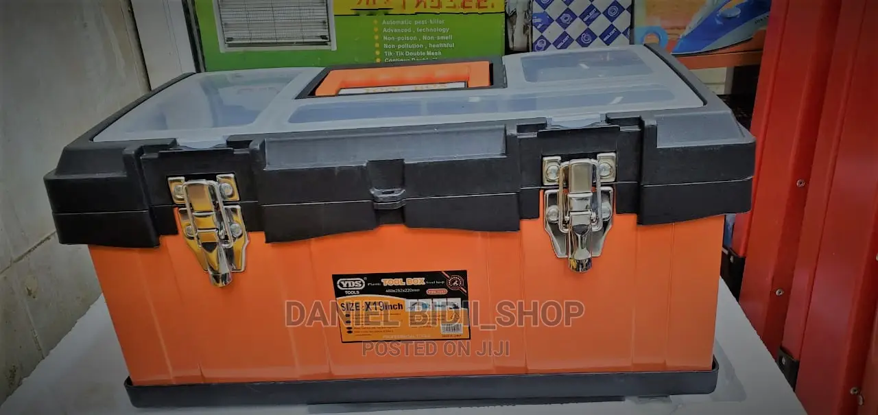 19" Empty Metallic Tool Box