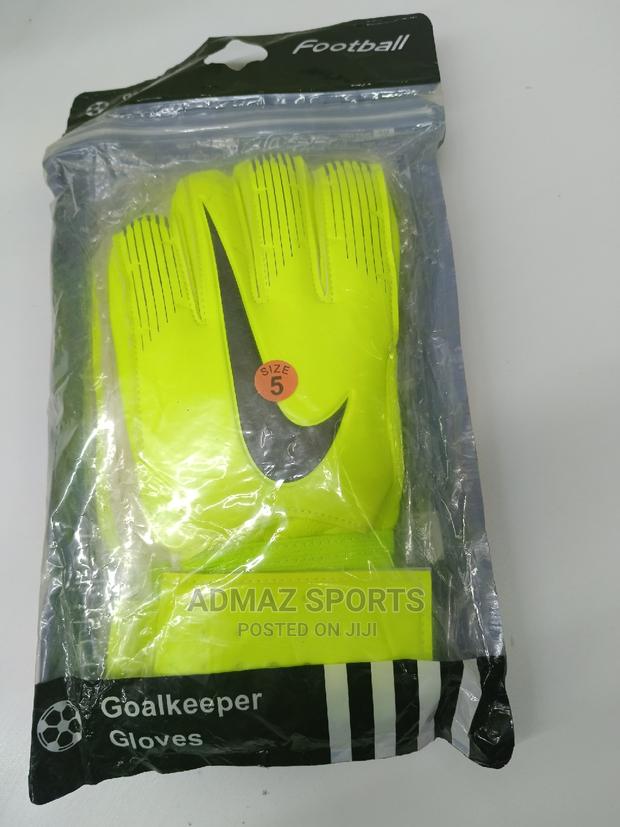 Kids Gloves - thumbnail 3