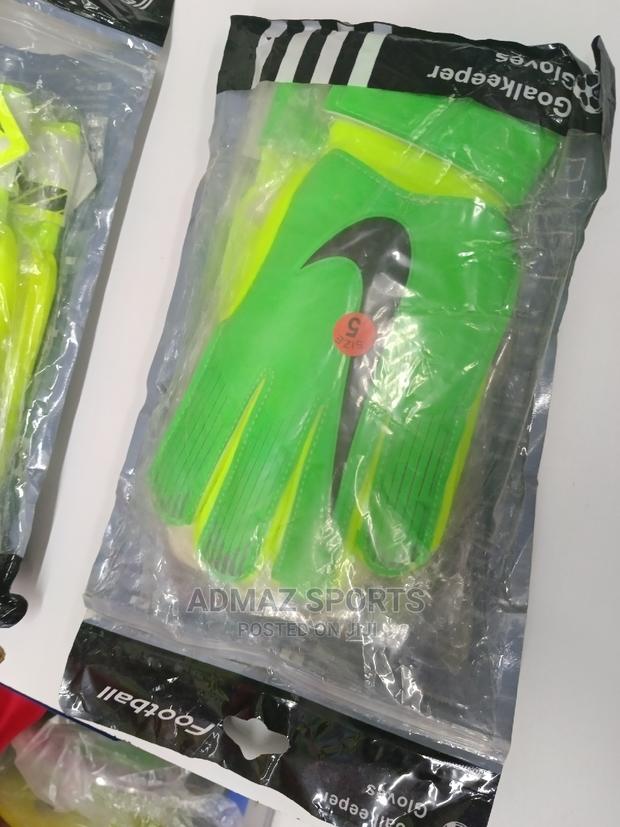 Kids Gloves - thumbnail 3