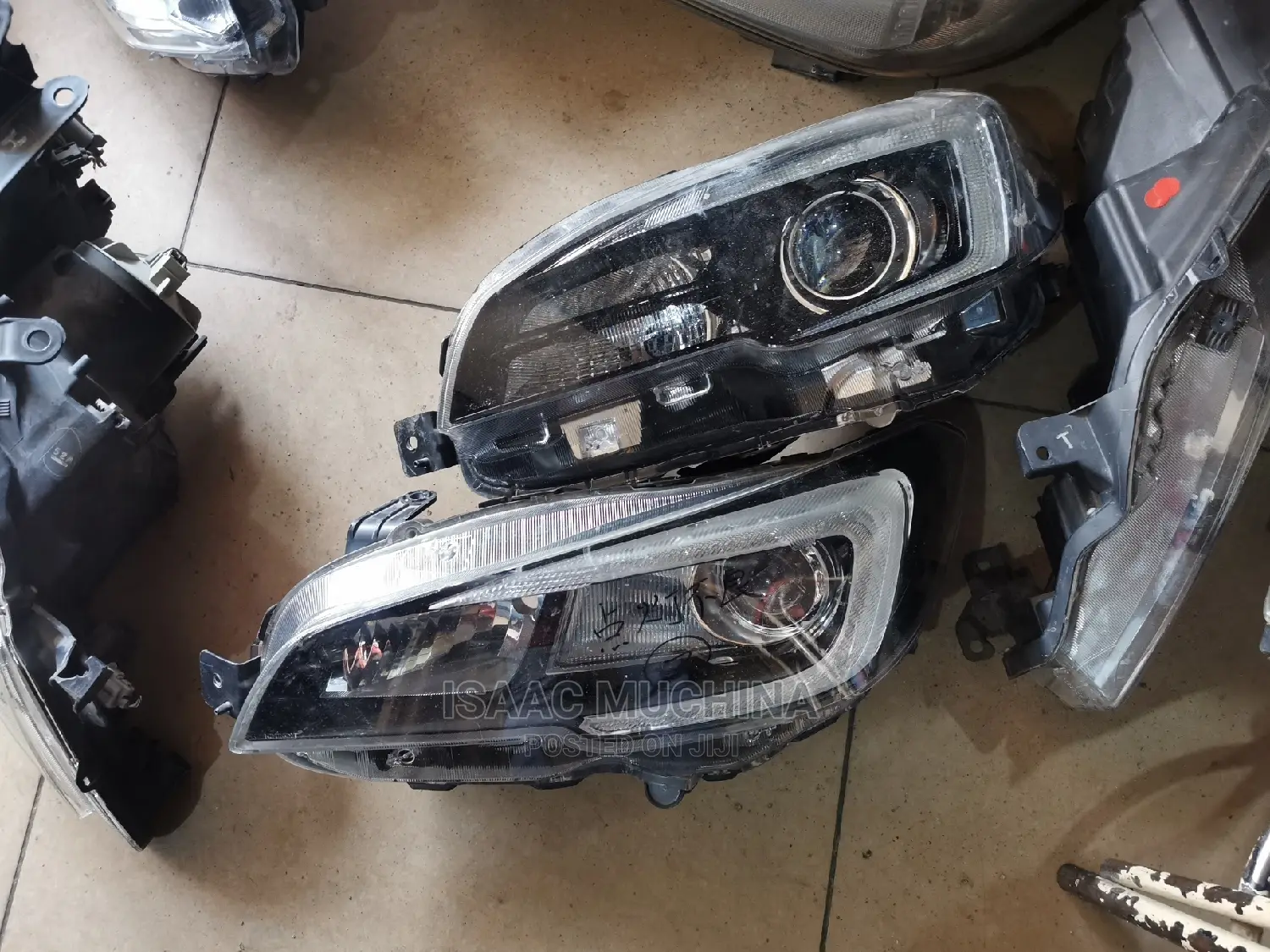 Subaru Levorg Headlight