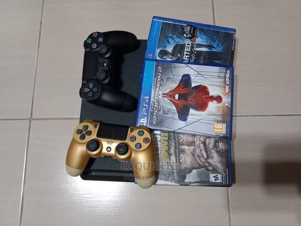 Playstation 4 Slim(Unique Exclusive Model) - thumbnail 5