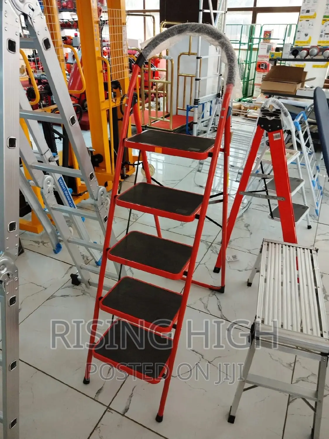 5 Steps Foldable Ladder