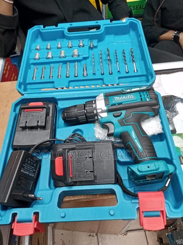 Makita Cordless Drill Kit - main view