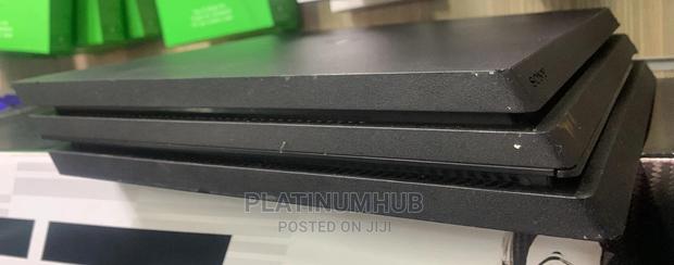 Playstation 4 PRO 1TB - main view