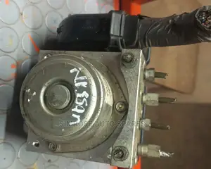 Nissan X-Trail T30 Abs Pump.
