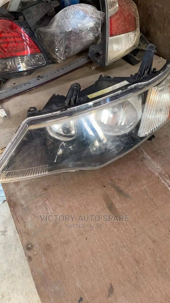 Outlander Headlight Xenon 2008/2010