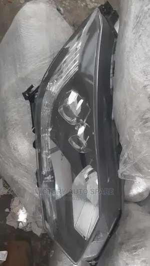 Honda Vezel Headlight Xenon