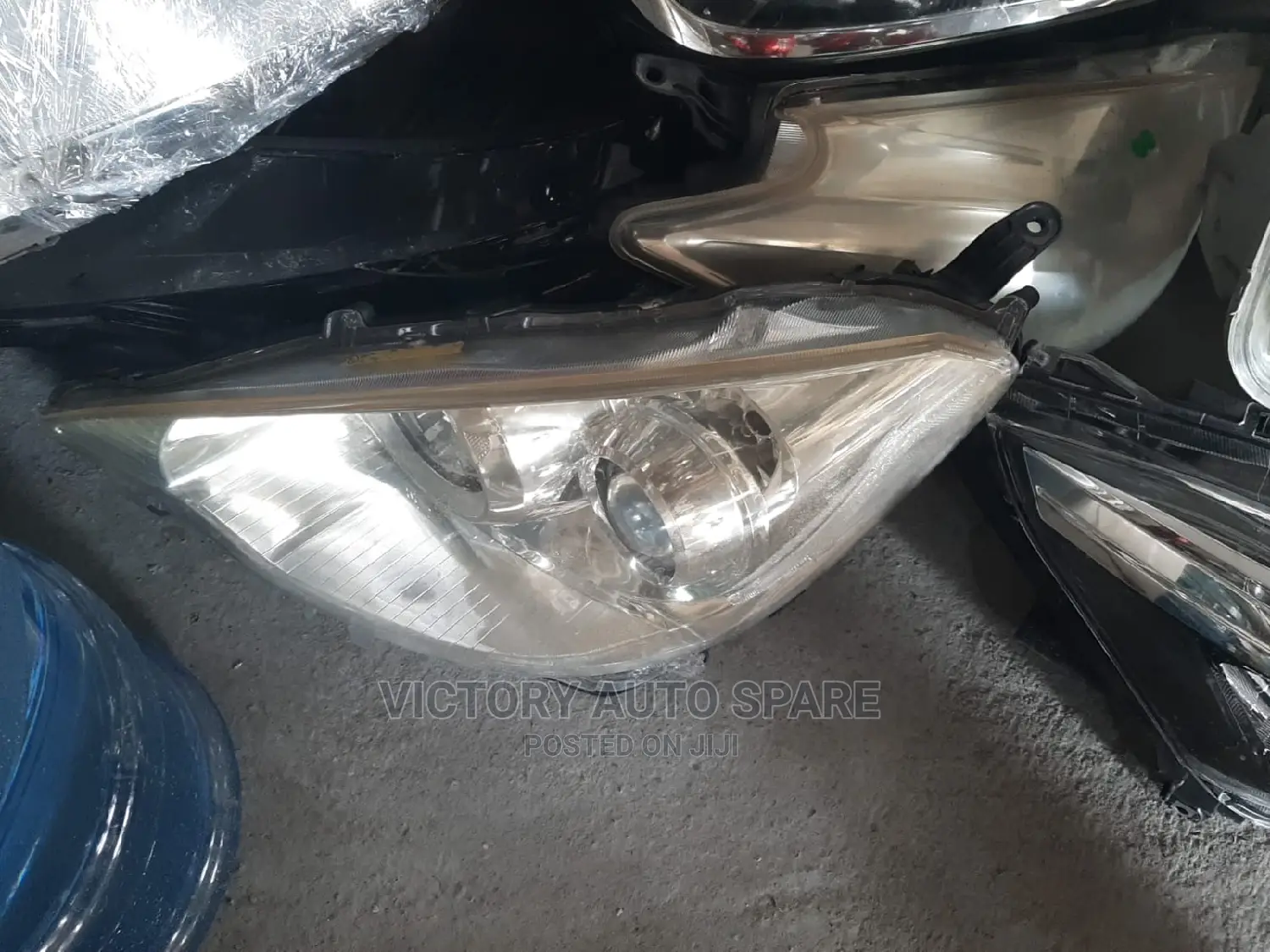 Aqua Headlight Non Old Model