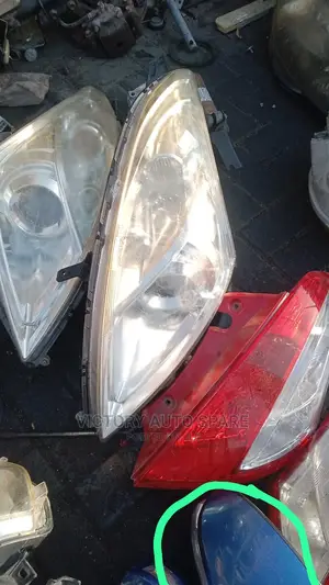 Suzuki Swift 2011/2012 Xenon