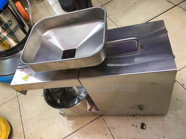 Oil Extractor - main view