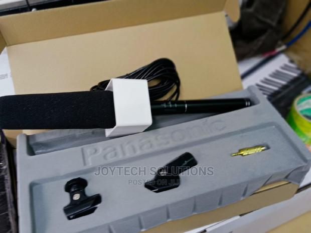Boom Microphone With Mic Flag - thumbnail 2