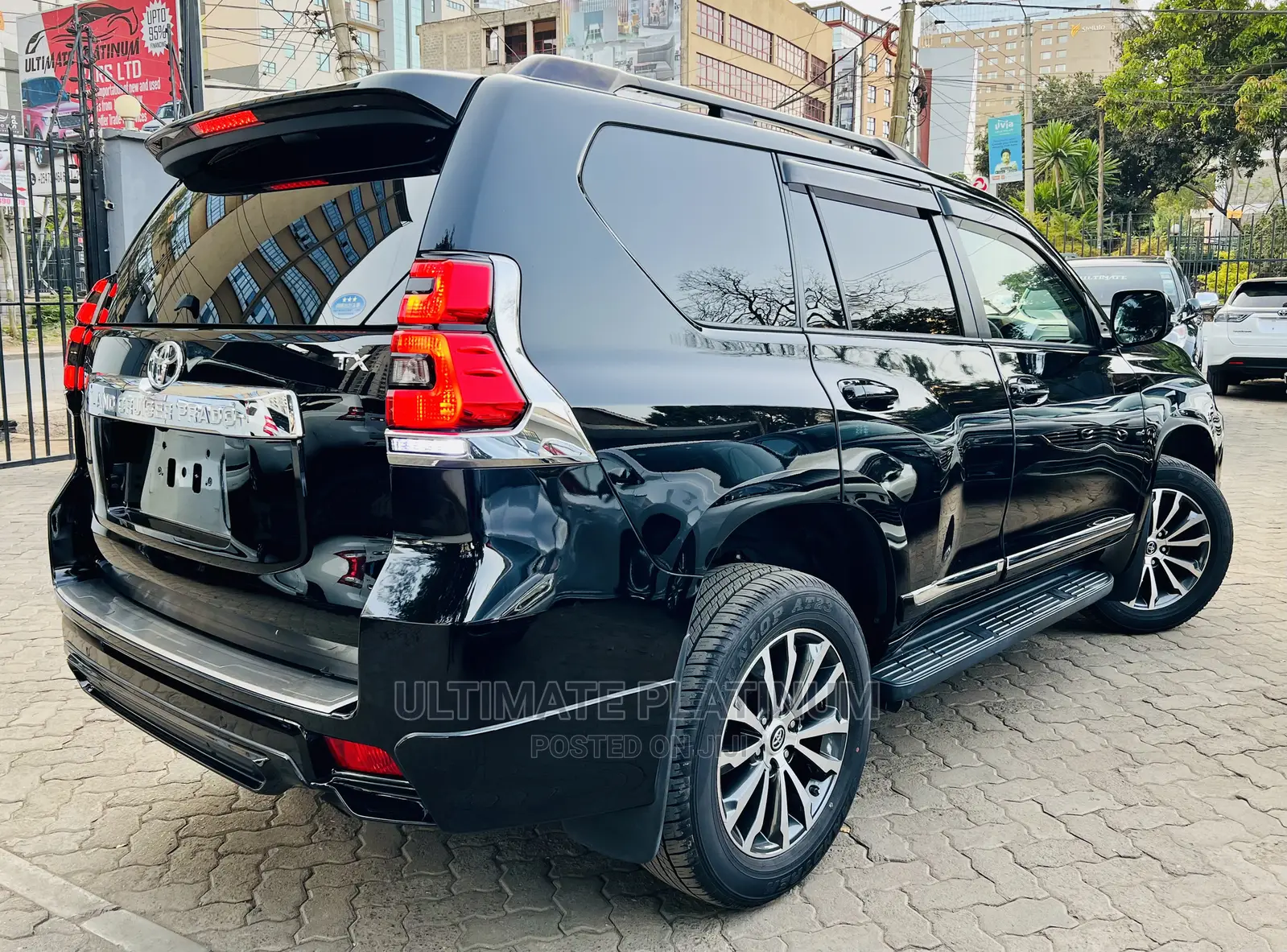 Toyota Land Cruiser Prado 2.7 2018 Black