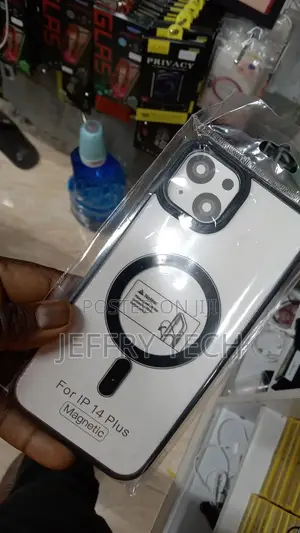 Magnetic Air Skin Case for iPhone 14 Plus Case