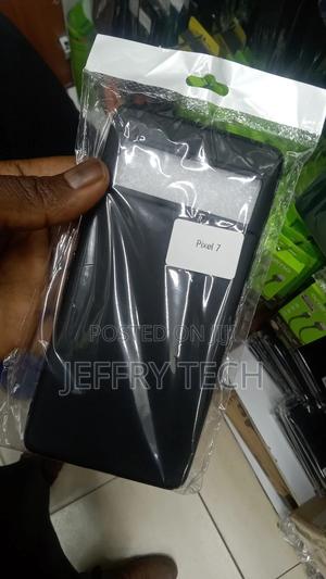 Google Pixel 7 Liquid Silicone Lanyard Case - thumbnail 2