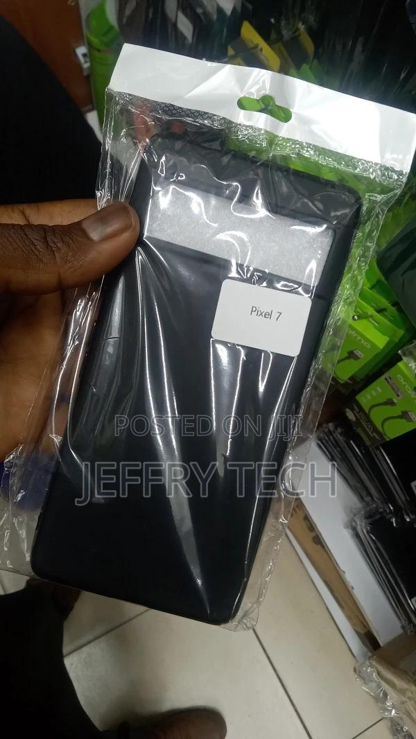 Google Pixel 7 Liquid Silicone Lanyard Case - main view