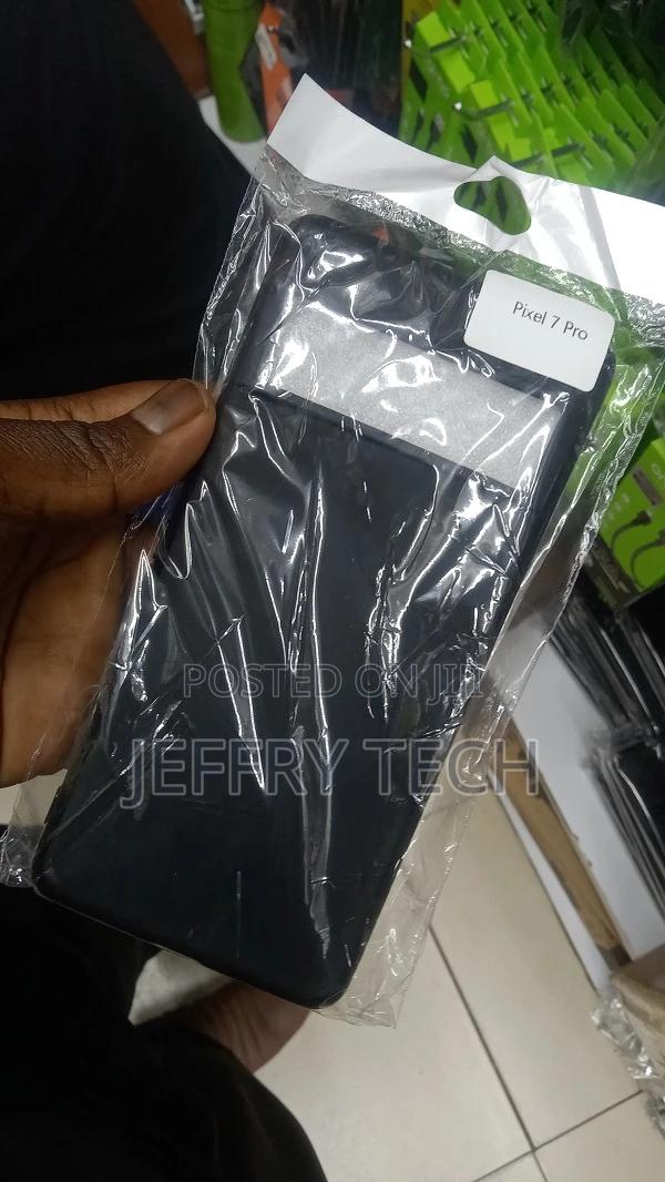 Google Pixel 7 Pro Case, Slim Liquid Silicone Shockproof Pro - thumbnail 2