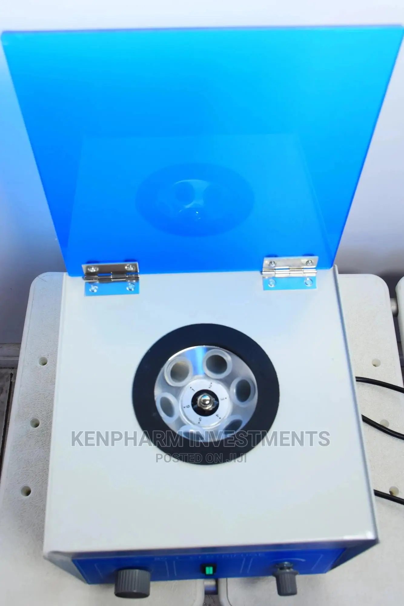 6 Tube Centrifuge