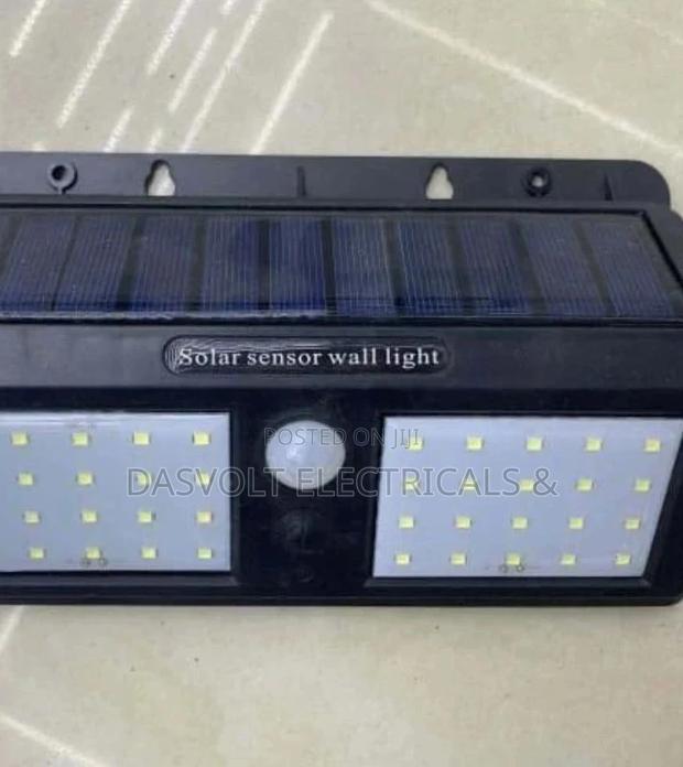 Solar Double Wallight - main view