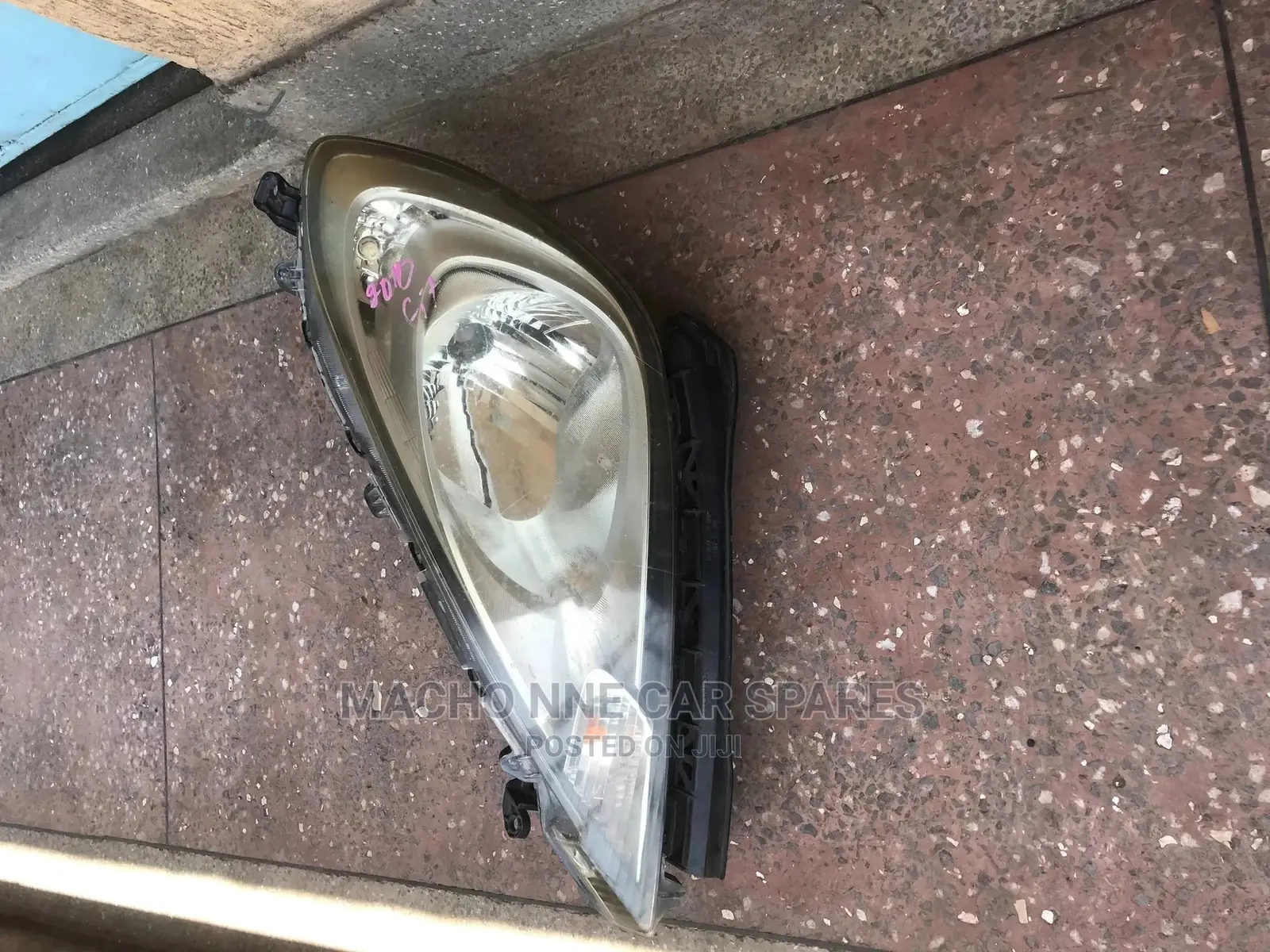 Honda Fit 2010 Headlight Xenon